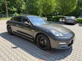 Porsche Panamera 4S S