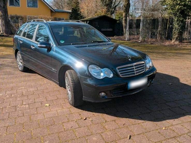 Mercedes-Benz C180, 2004