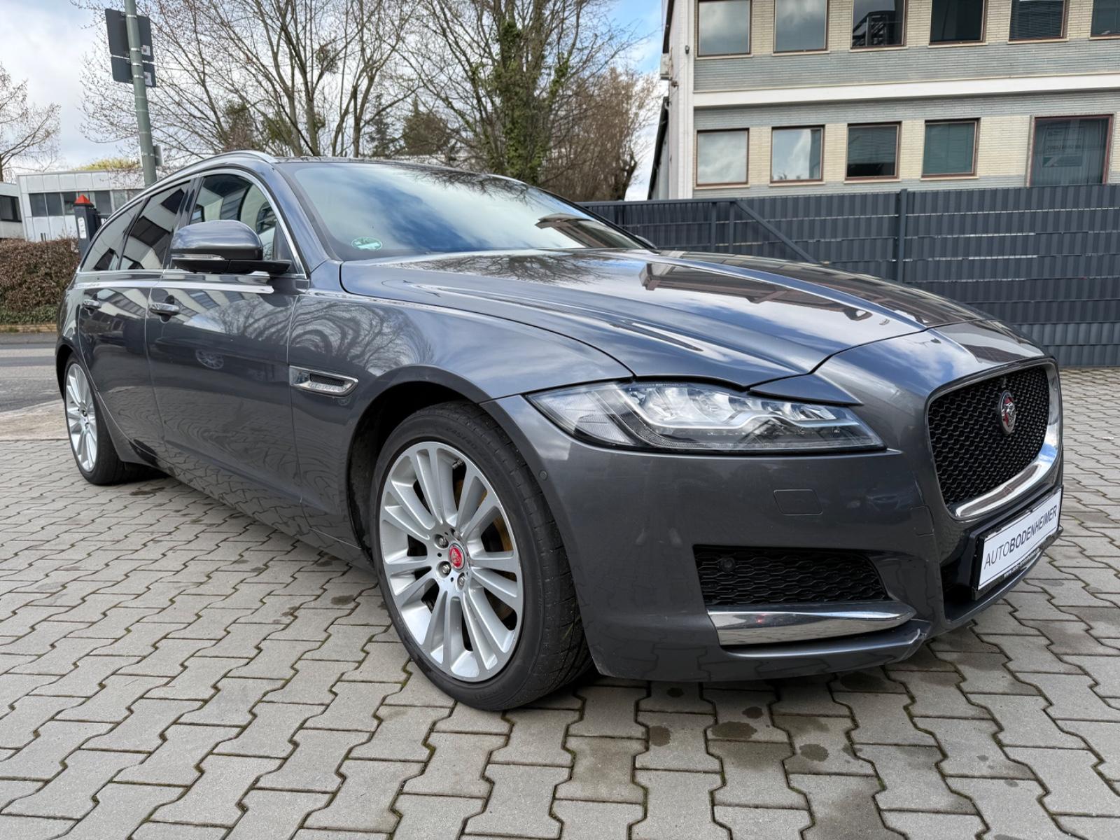 Jaguar XF Sportbrake 25d Portfolio AWD·Pano·Winterpaket