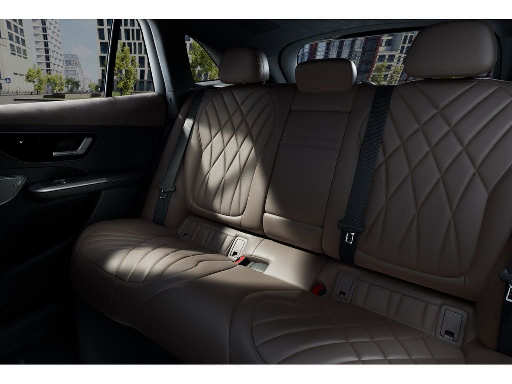 Mercedes-Benz EQE 500 4M AMG Sport Premium+ Hyperscreen BT SUV foto 11