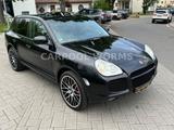 Porsche Cayenne Turbo S NAVI+LEDER+PANO+BOSE+AHK+20"ALU - Porsche Cayenne aus 2006: Turbo