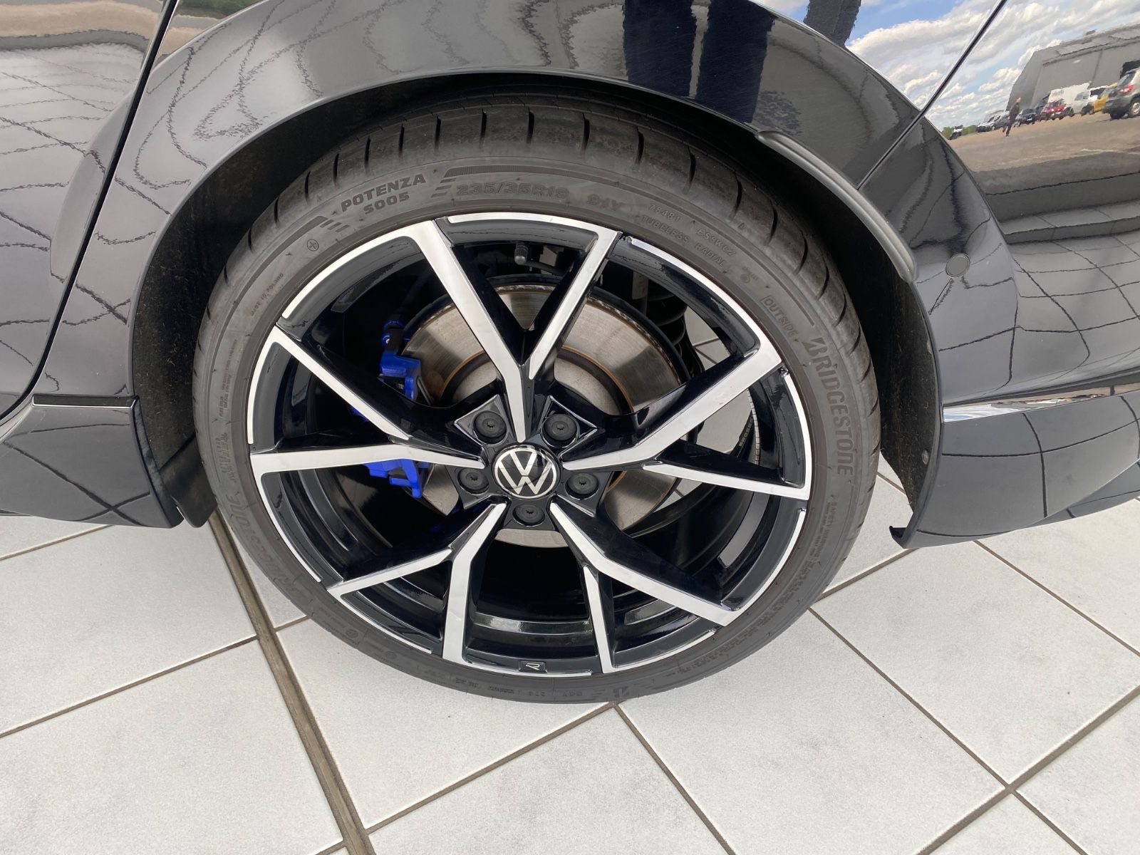 Volkswagen Golf VIII Lim. R 4Motion Leder Pano Black Sty foto 6