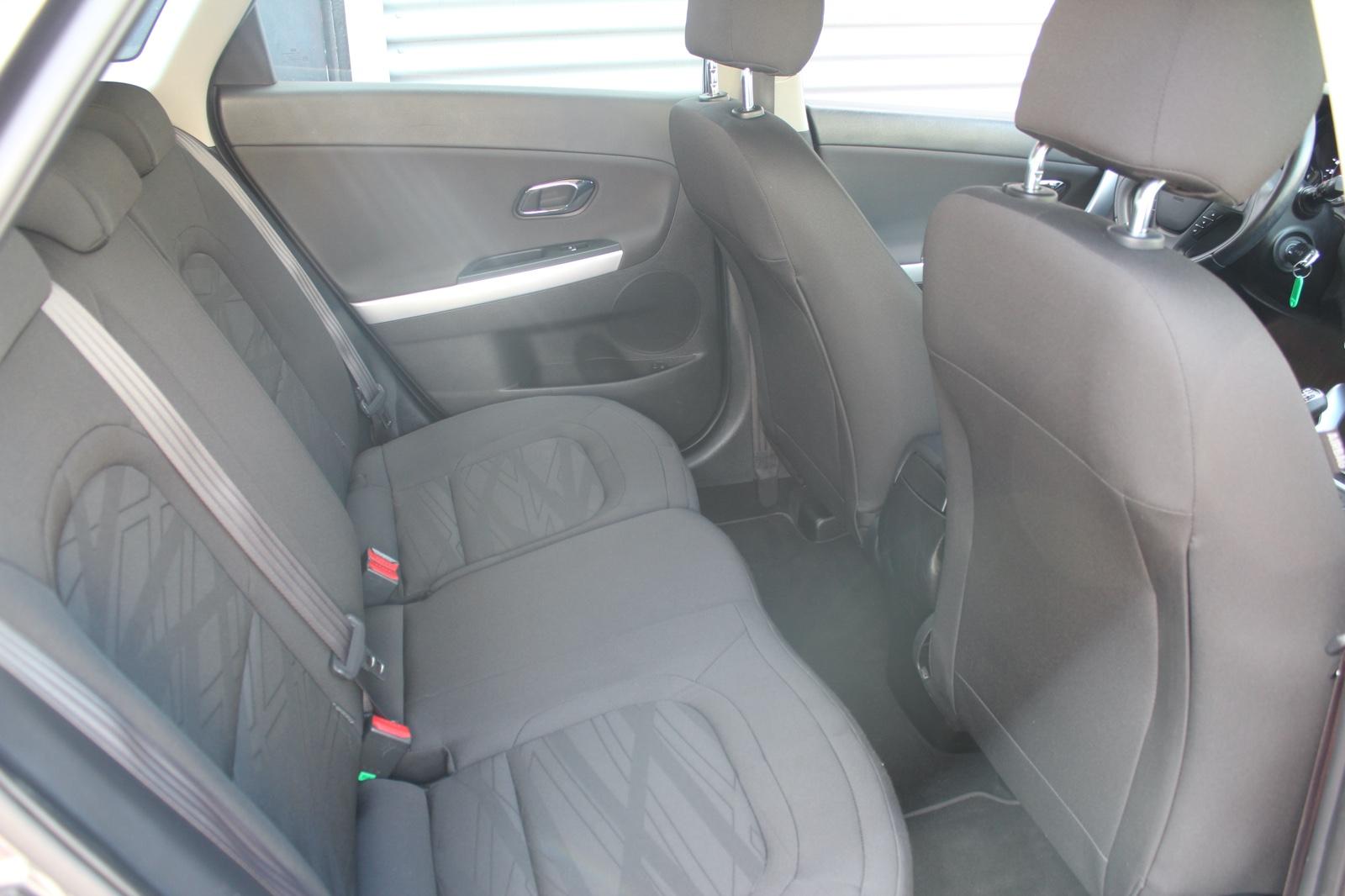 Kia cee'd SPORTSWAGON 1.4 EDITION 7 KLIMA PDC 2.Hd
