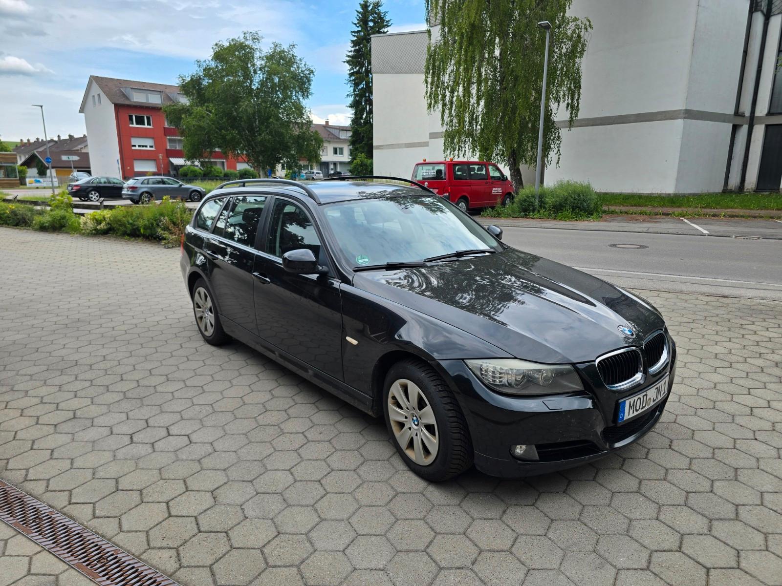 BMW 320 2009 — engine 1.995 cm³, 177 HP (130kW)