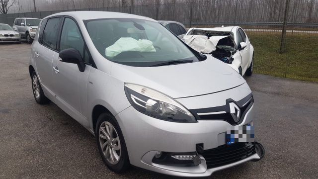 Renault RENAULT Scenic XMod 1.5 dCi 95CV Limited