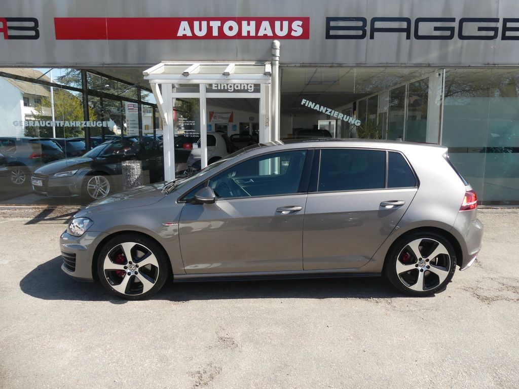 Image of Volkswagen Golf