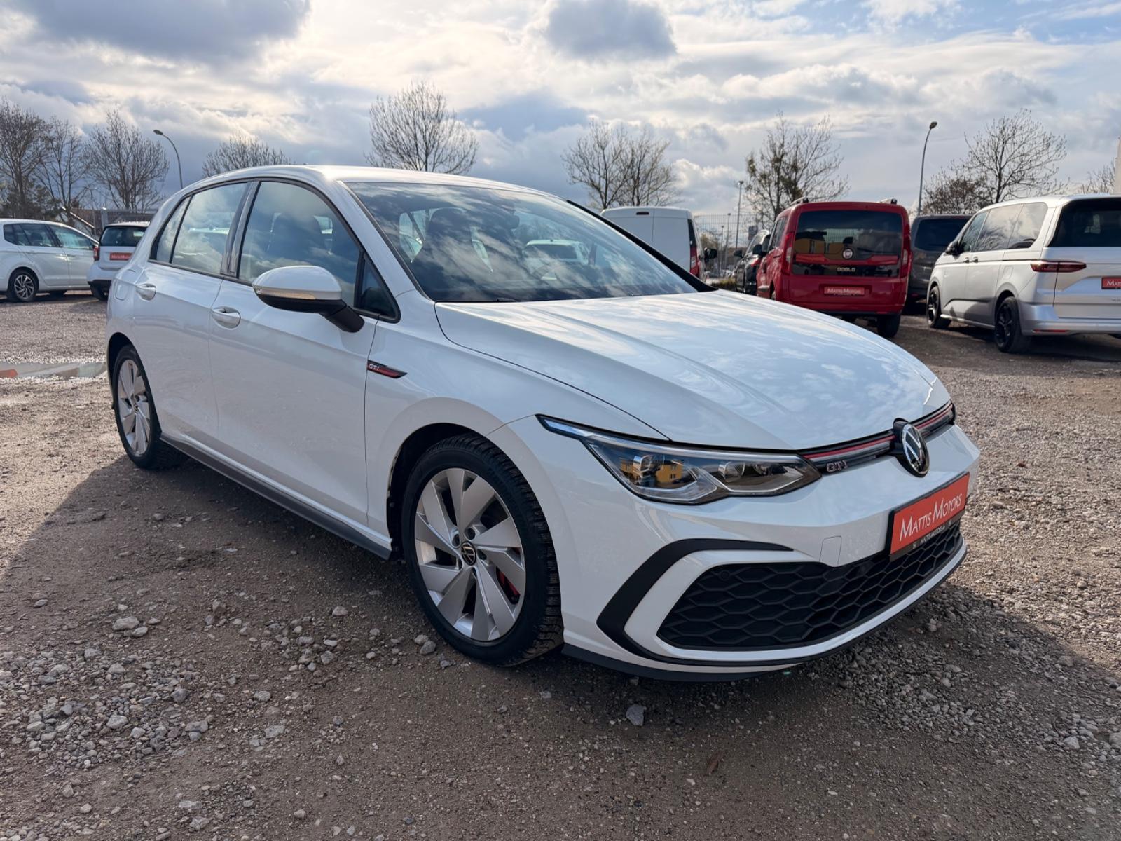 Volkswagen Golf VIII Lim. GTI AAC SHZ NAVI PDC V+H LED