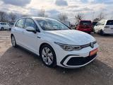 Volkswagen Golf VIII Lim. GTI AAC SHZ NAVI PDC V+H LED