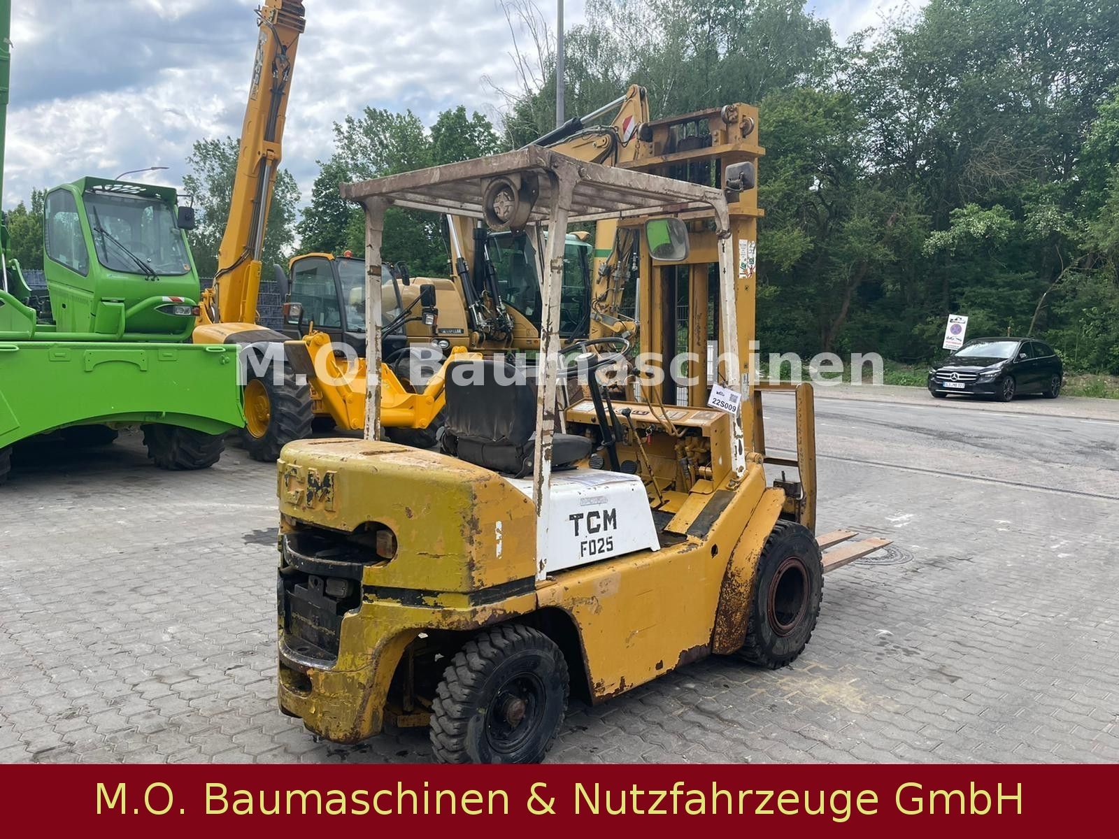 Fahrzeugabbildung TCM FD 25 - Z4 / 2,5 t / 4,00m / Duplex /