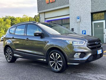 Ford Kuga - 3