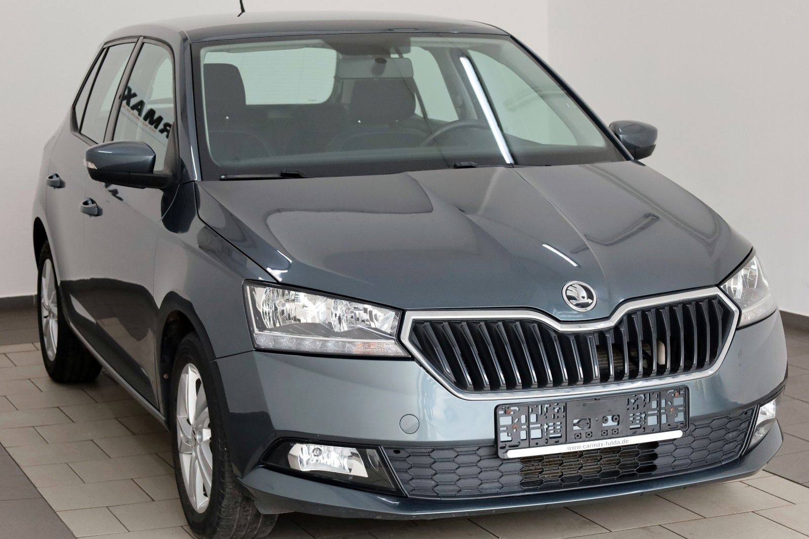 Fahrzeugabbildung SKODA Fabia Ambition SH,PDC,Kamera,Apple CarPlay,SR+WR