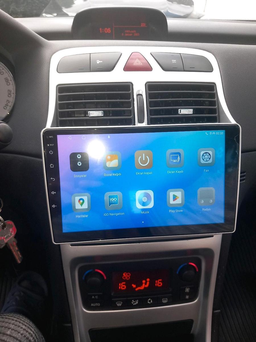 Peugeot 307 2008 — photo 13