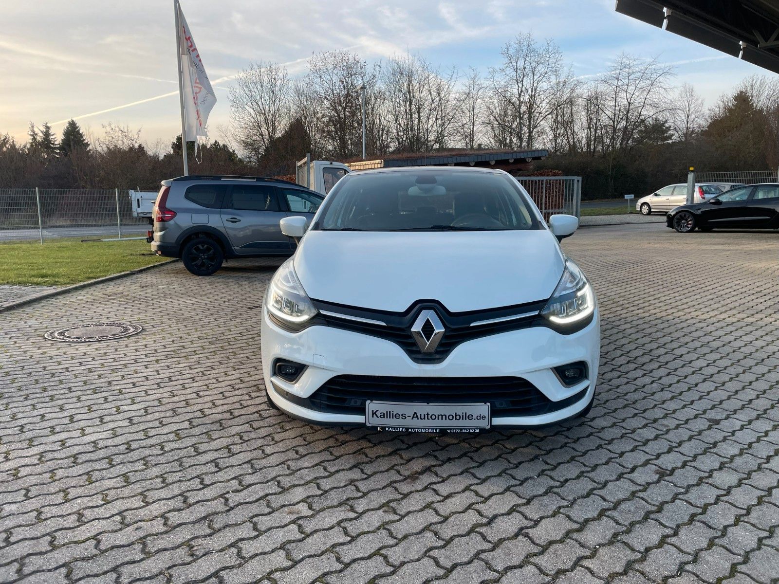 Fahrzeugabbildung Renault Clio IV Grandtour Intens