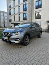 Nissan Qashqai 1.2 DIG-T N-CONNECTA N-CONNECTA - Nissan Qashqai von privat