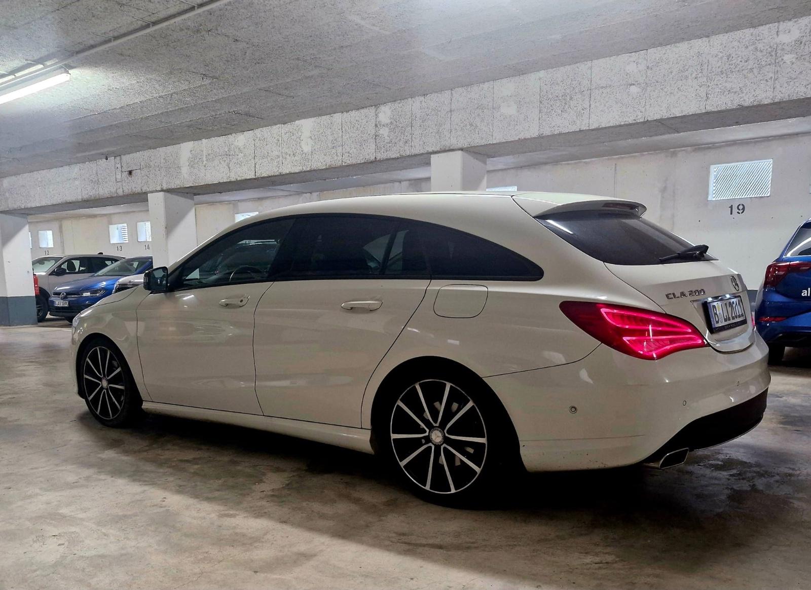 Mercedes-Benz CLA Shooting Brake CLA 200
