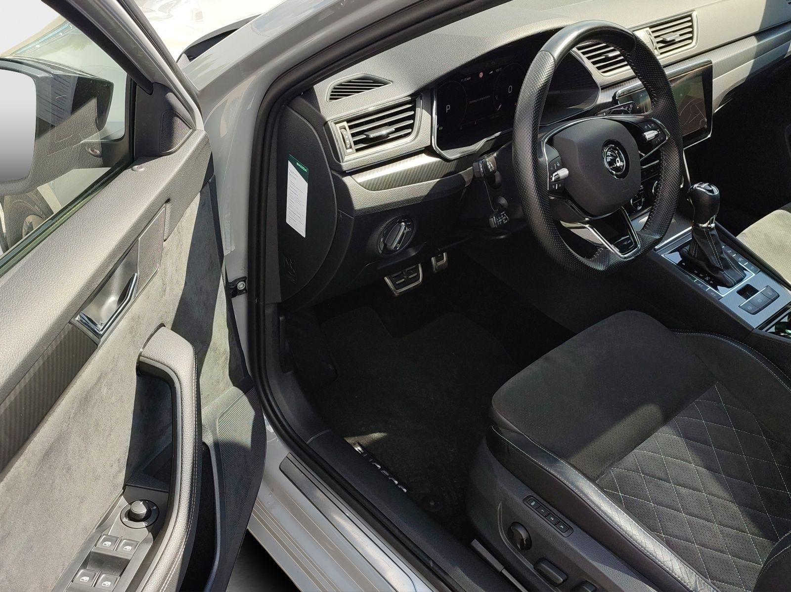 Skoda Superb - Bild 13