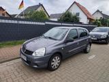 Renault Clio 2 campus Facelift 1.2 liter 16V 75ps - Renault Clio aus 2010: Campus