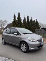 Honda Jazz 1.2l TÜV NEU Anhängerkupplung! ... - Honda Jazz aus 2007