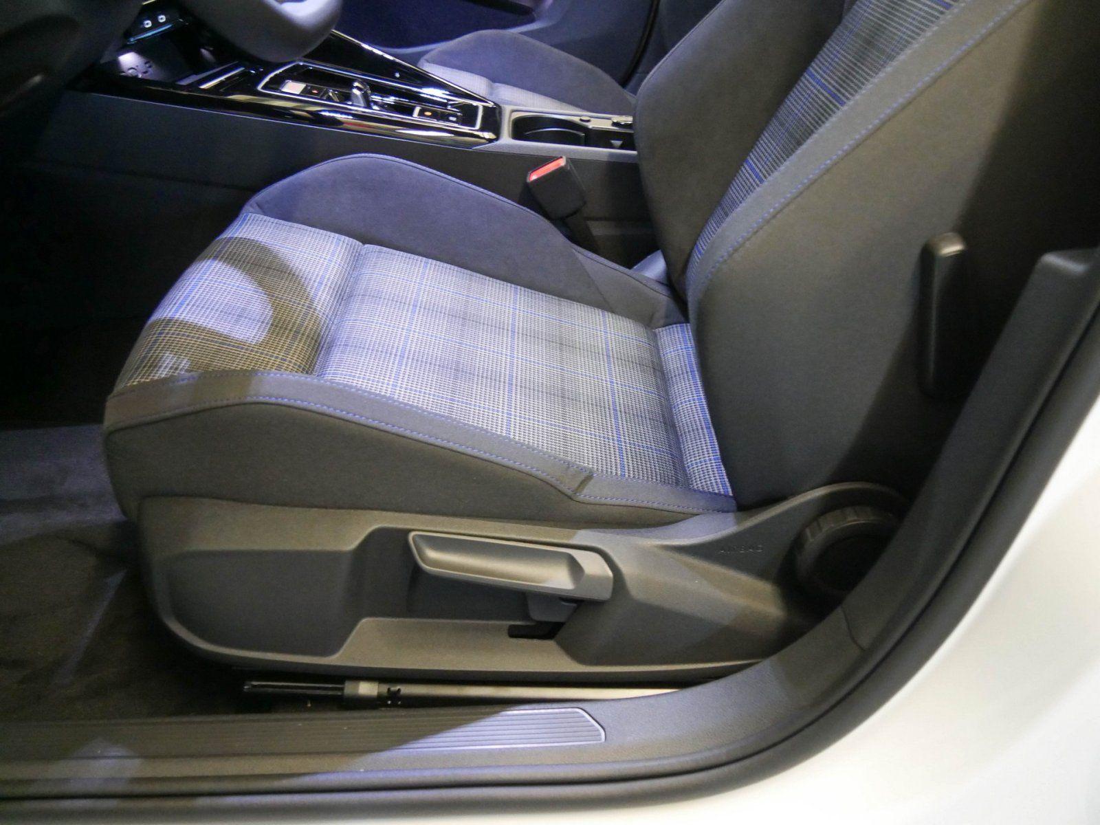 Volkswagen Golf VIII 1.5 eHybrid GTE ACC Kamera DAB+, миниатюра 14