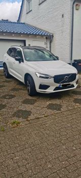 Volvo XC60 D4 AWD R Design PANO 360 STANDHEIZ. 21ZOLL  - Volvo in Gladbeck