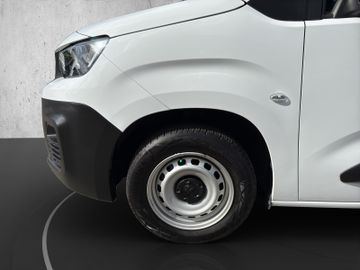 Peugeot Partner 1.2 PureTech 110 L1 Premium +PDC