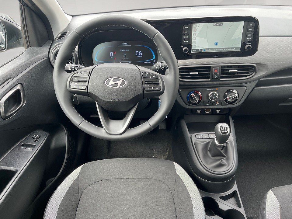 Fahrzeugabbildung Hyundai i10 1.2i 79PS Trend