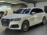 Audi Q7 3.0 TDI qu.S LINE/LED/PANO/AHK/MATRIX/7SITZE