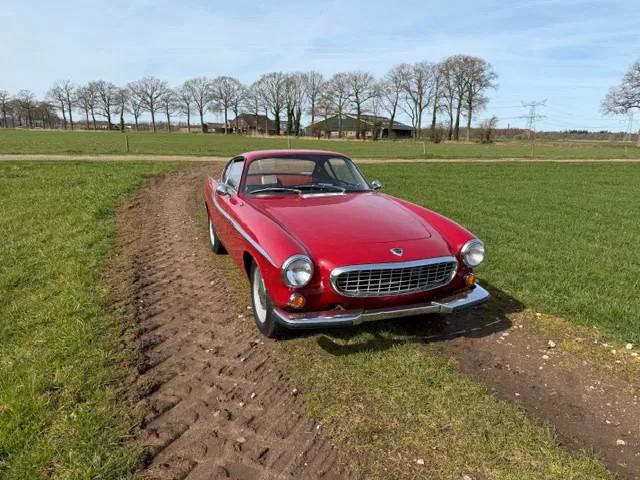 Volvo P1800 S