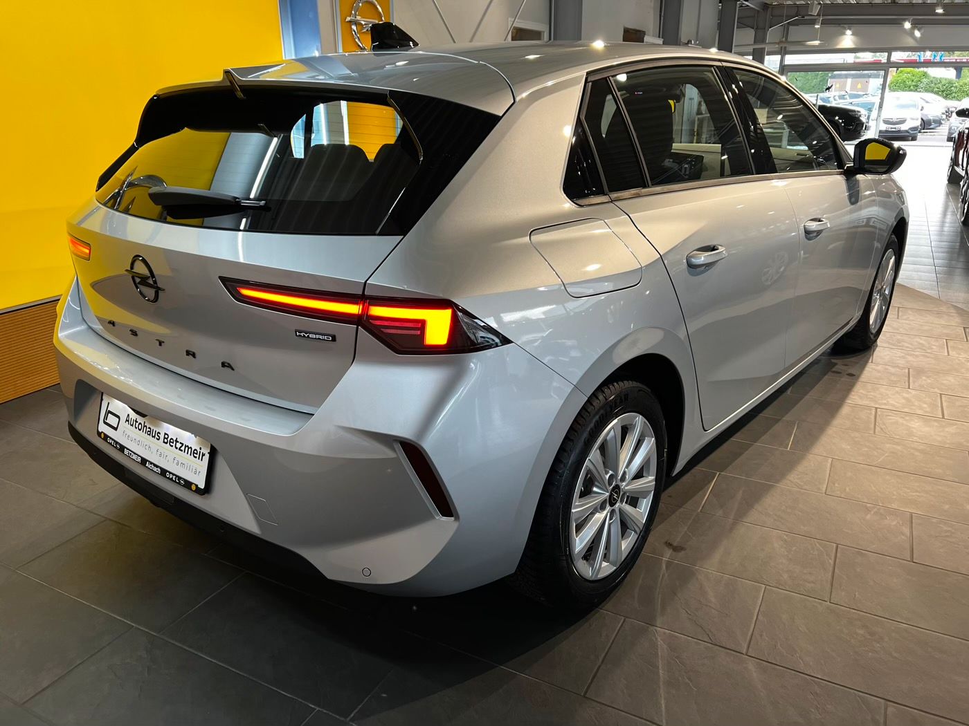 Opel Astra Edition - S/LHZ | RFK | AHK | ACC imagem 3