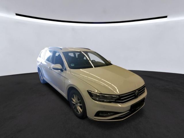 Volkswagen Passat Variant - Bild 3