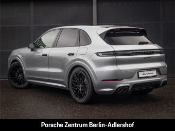 Porsche Cayenne - 3
