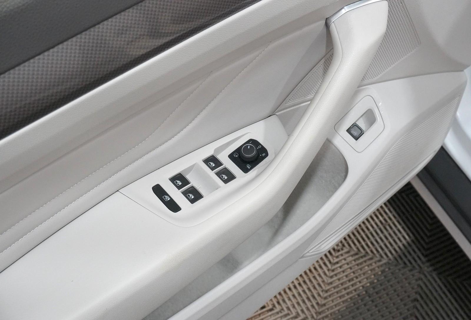 Volkswagen Passat Variant Alltrack 4Motion*ACC*RFK*MATRIX*, миниатюра 17