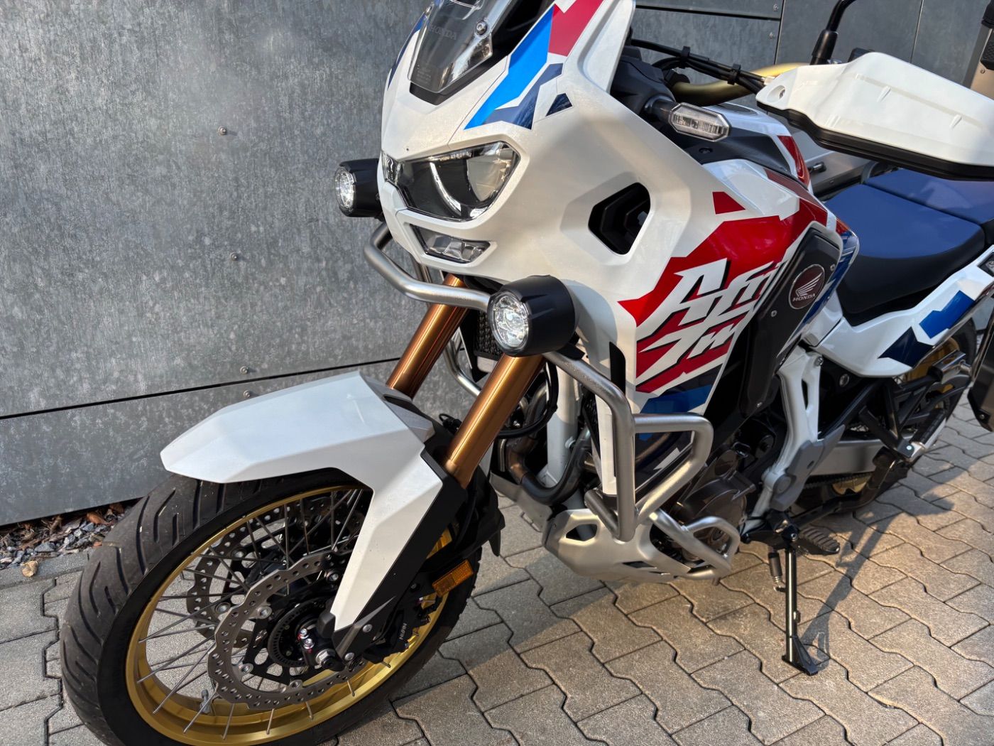 Fahrzeugabbildung Honda CRF 1100 D 4 S ADV Sports DCT ES Travel Urban Pa