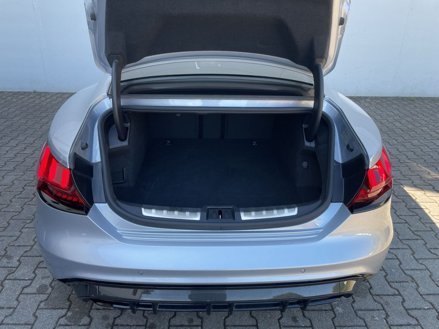 RS e-tron GT quattro AIR/B&O/HUD/Pano/Sitzbelüft