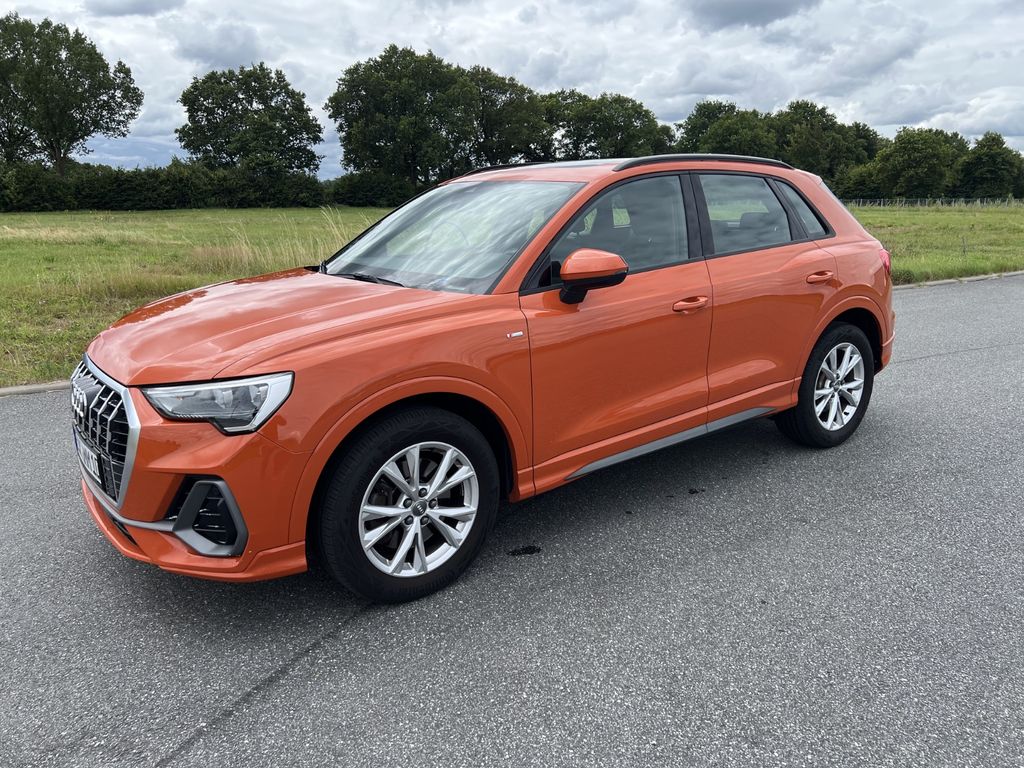 Image of Audi Q3