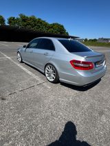 Mercedes-Benz E500 - mit LPG-Antrieb: Limousine