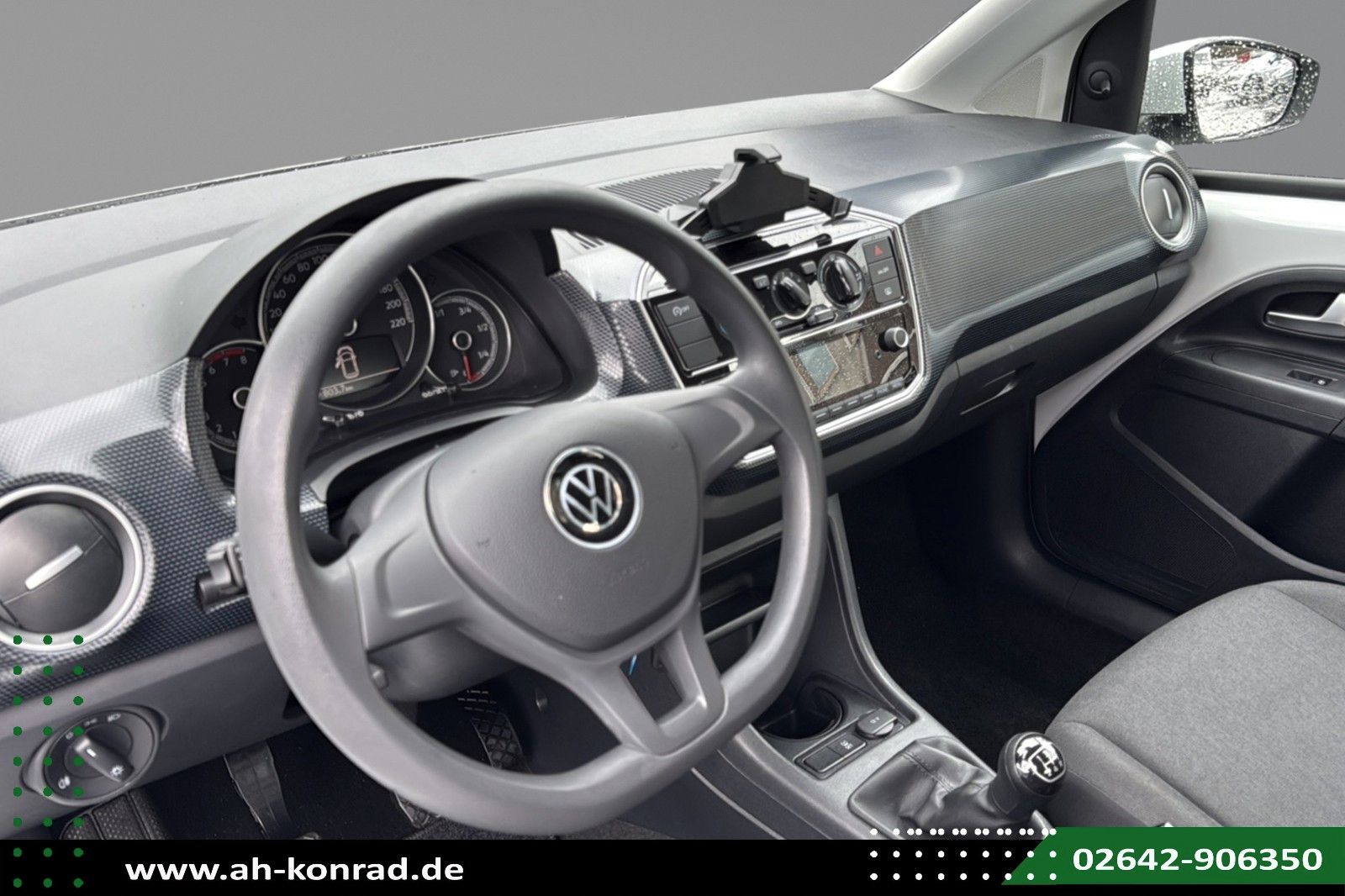 Fahrzeugabbildung Volkswagen up! move up! 1.0 MPI 48kW*REARCAM*PDC*GRA*