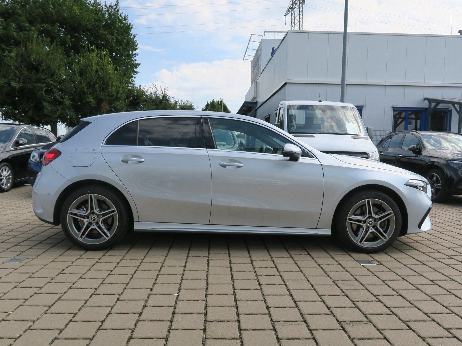Mercedes-Benz A 250 e AMG Line Premium Burmester Fahrass-Paket