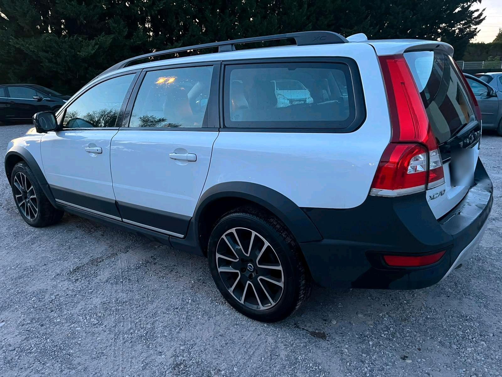 Volvo XC70