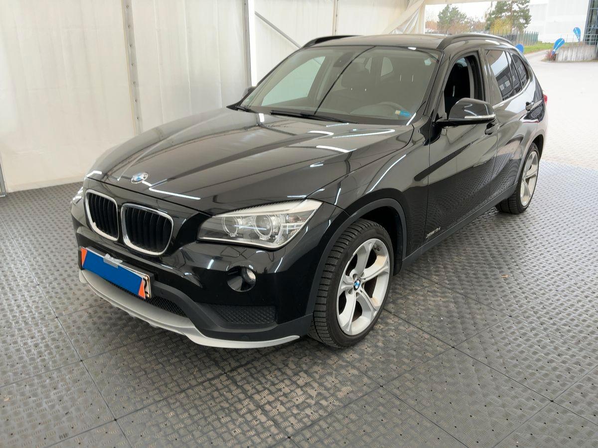 BMW X1 18 d xDrive Aut. Xenon Navi Pano