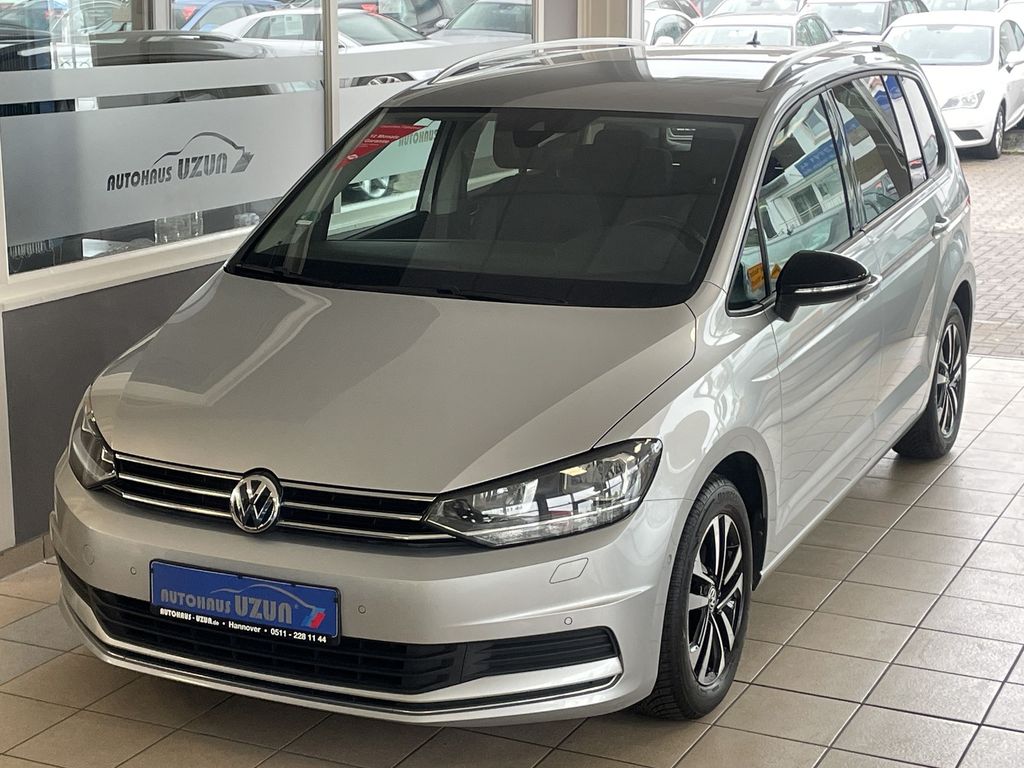 Image of Volkswagen Touran
