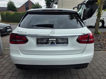 Mercedes C 200 - 4