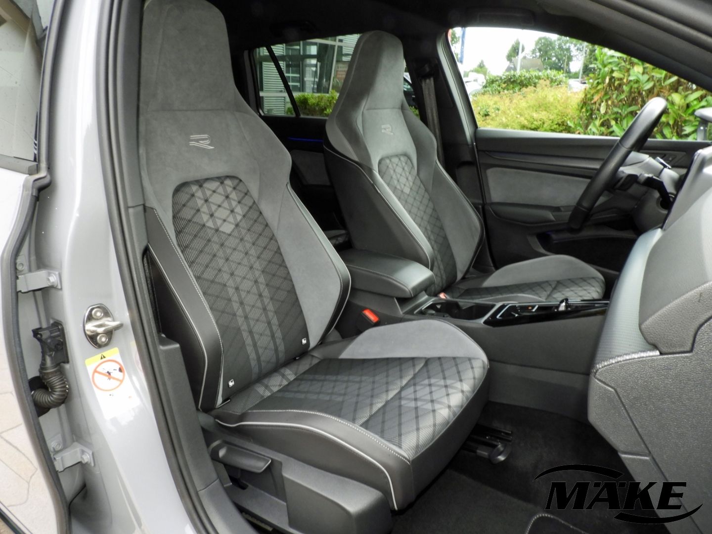 Golf Variant Black Style 2.0 TDI DSG AHZV IQ.L R