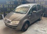 Fiat Idea 1.4 BlackLabel NEOPATENTATI - graue Fiat Idea