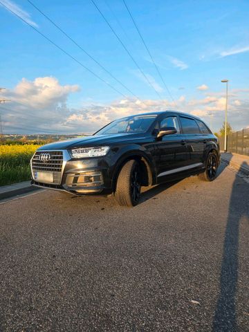 AUDI AUDI Q7 Neu TÜV, 360, SHZ, AHK, ACC, LED ...