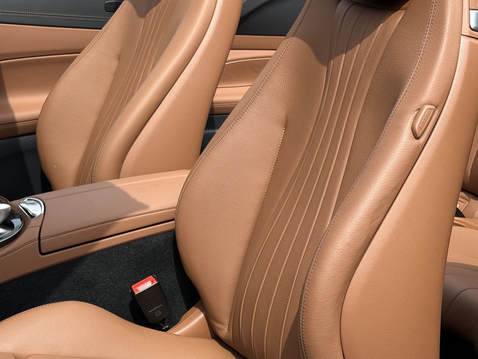 Mercedes-Benz E 300 d 4Matic Cabrio AVANTGARDE PAKET KAMERA CO foto 6