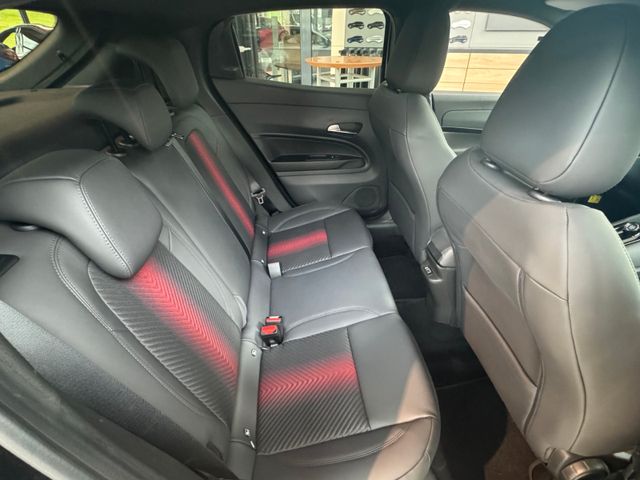 ALFA ROMEO Junior Ibrida 1.2 VGT 48V-Hybrid 100 kW Speciale