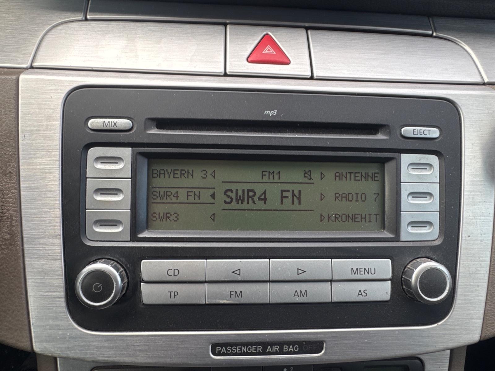 Volkswagen Passat 2007 — photo 21