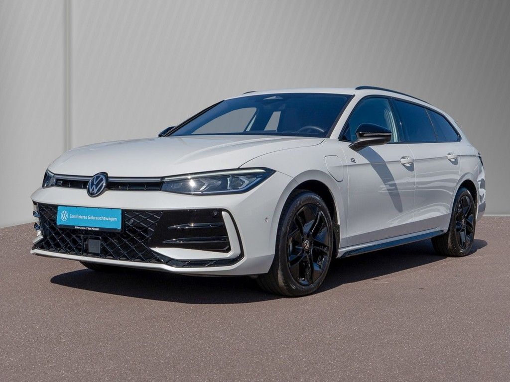 Volkswagen Passat Variant 1.5 eTSI DSG eHybrid R-Line AHK foto 2