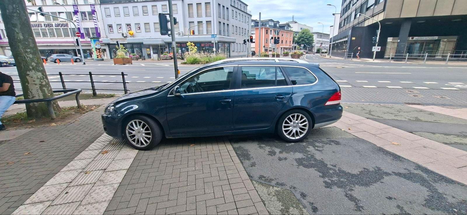 Volkswagen Golf 2010 — photo 5